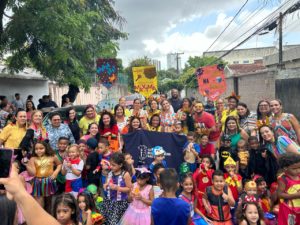 Bloco da Escola Nossa Senhora das Graças vai às ruas celebrar o carnaval